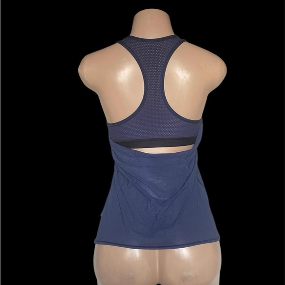 Lululemon athletica tank top - Picture 3 of 6